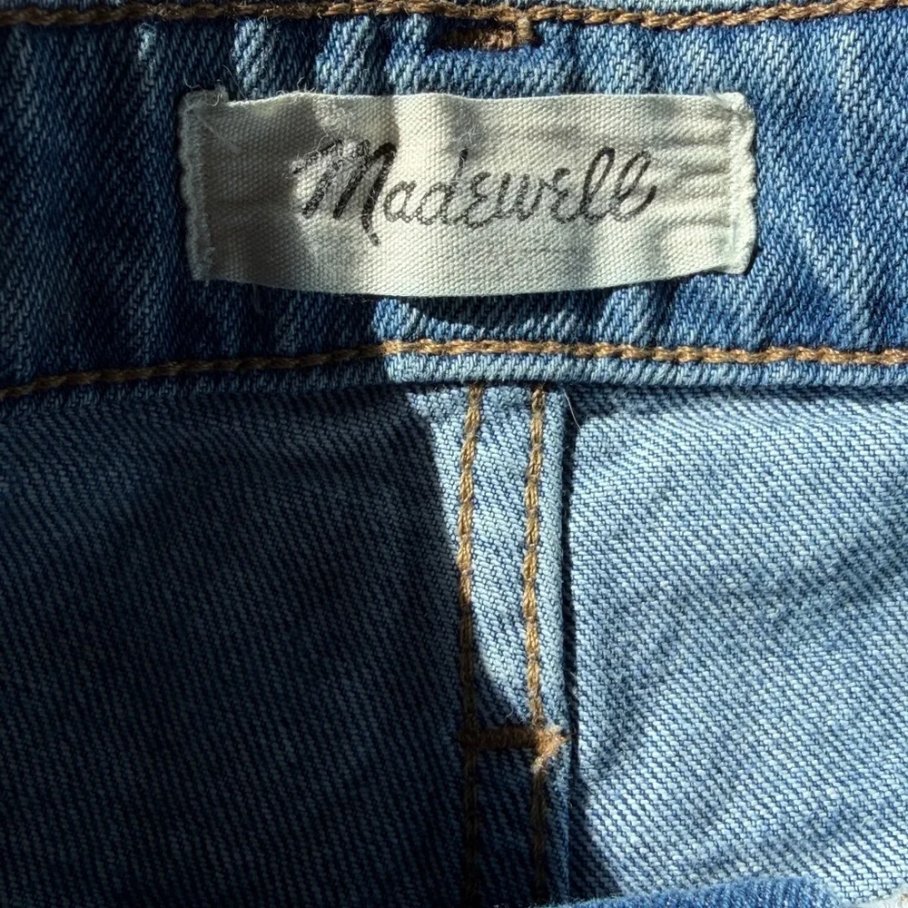 Madewell Curvy High-Rise Cut Off Blue Denim Jeans Women’s Size 24
